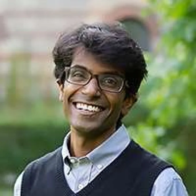 Dr_Emmanuel_Raju